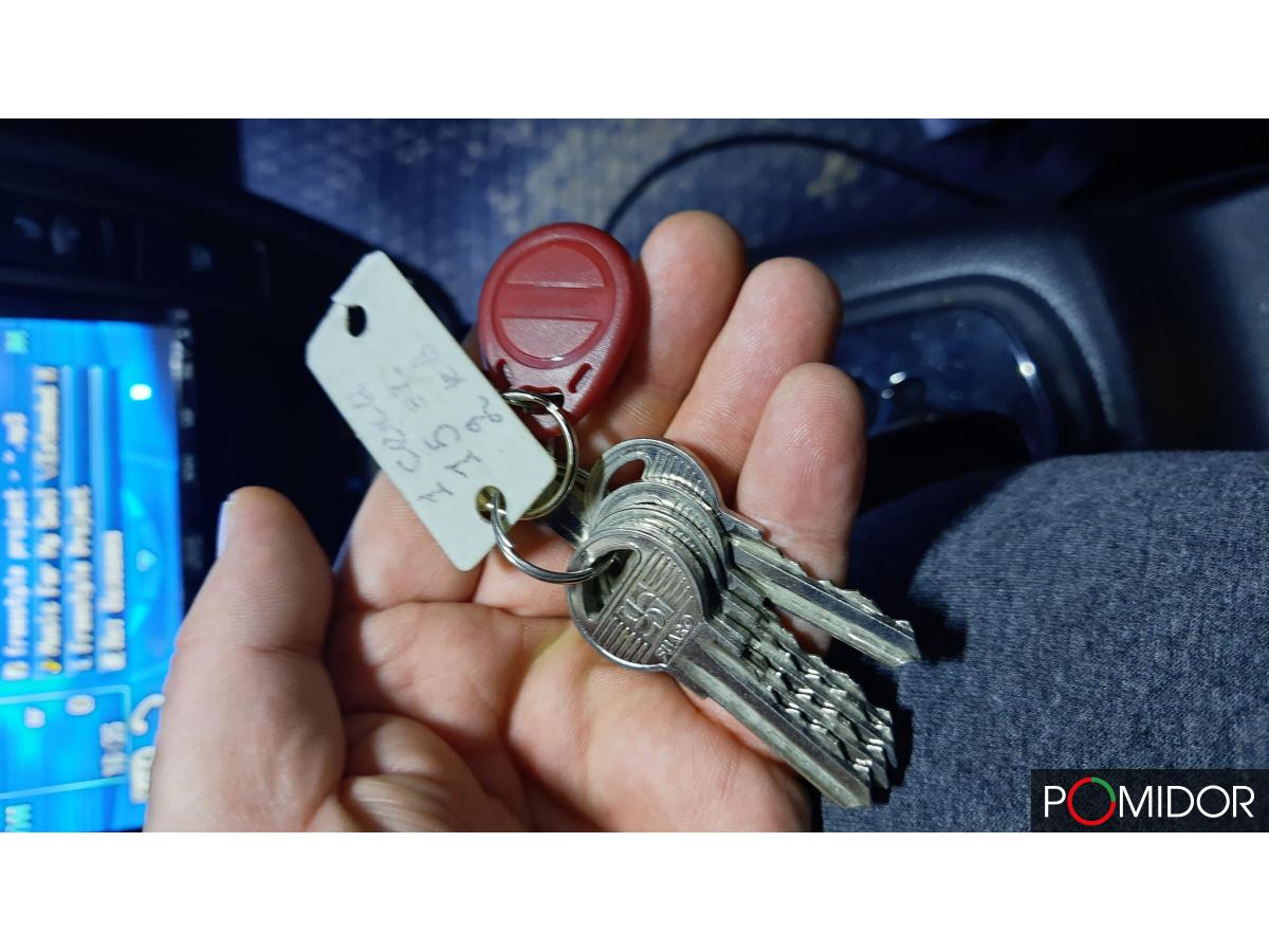 Трёхкомнатная квартира в жк андреевка